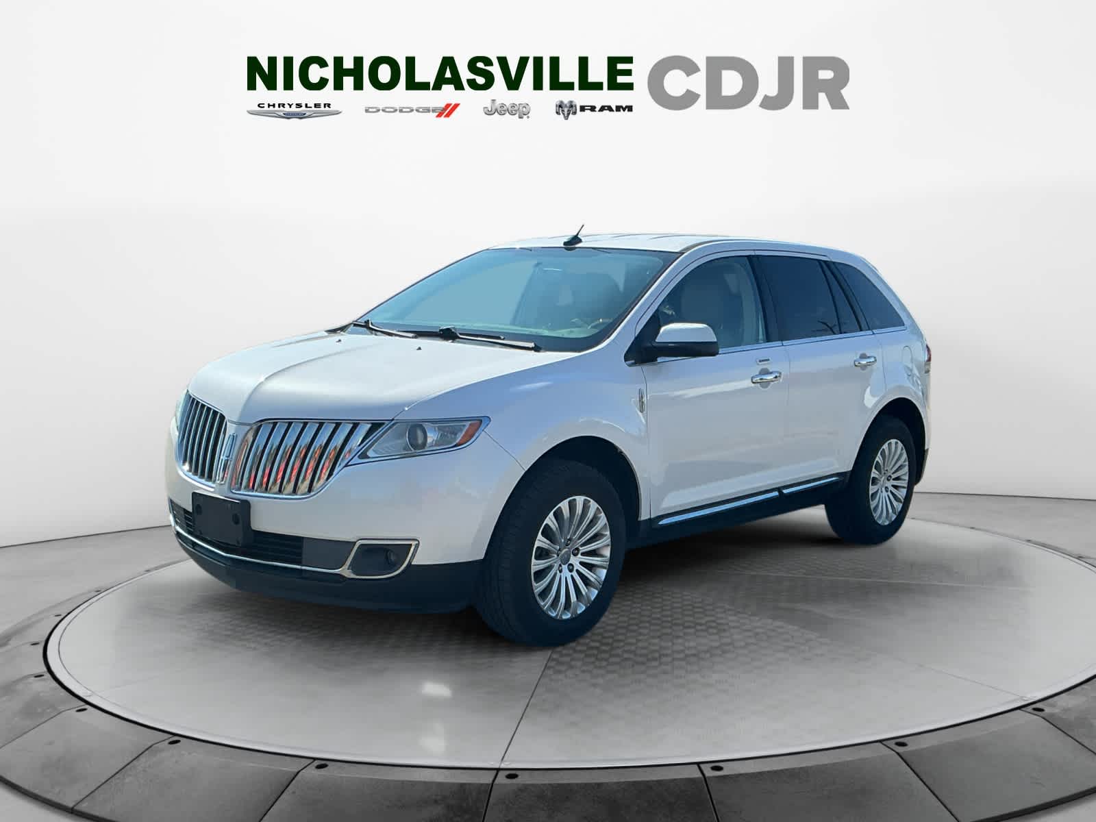 2013 Lincoln MKX FWD 4dr