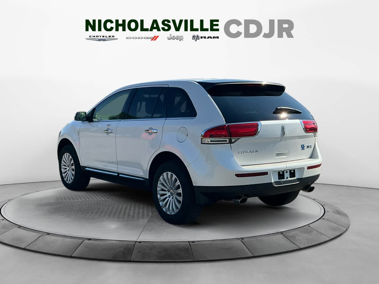 2013 Lincoln MKX FWD 4dr