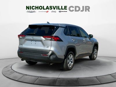 2024 Toyota RAV4 LE