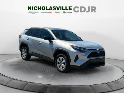 2024 Toyota RAV4 LE