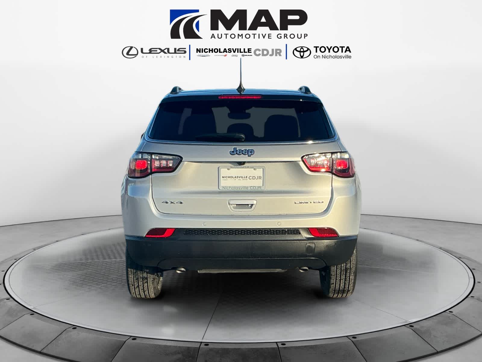 2026 Jeep Compass COMPASS LIMITED 4X4