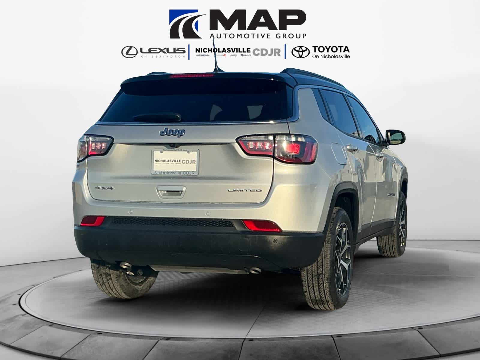 2026 Jeep Compass COMPASS LIMITED 4X4