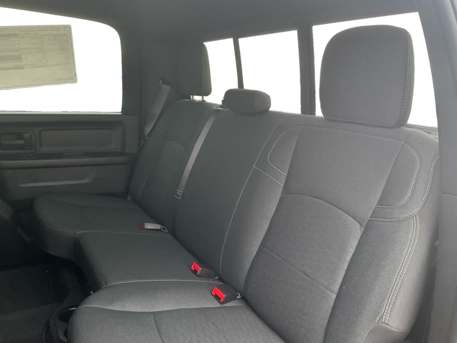 2026 RAM Ram 3500 RAM 3500 TRADESMAN CREW CAB 4X4 6'4' BOX