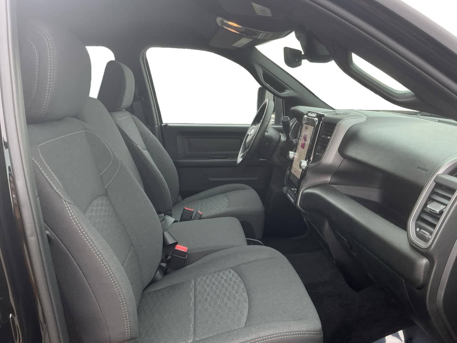 2026 RAM Ram 3500 RAM 3500 TRADESMAN CREW CAB 4X4 6'4' BOX