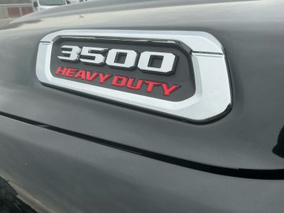 2026 RAM Ram 3500 RAM 3500 TRADESMAN CREW CAB 4X4 6'4' BOX