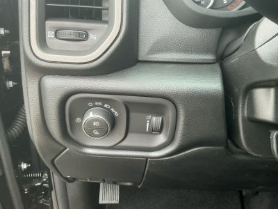 2026 RAM Ram 3500 RAM 3500 TRADESMAN CREW CAB 4X4 6'4' BOX