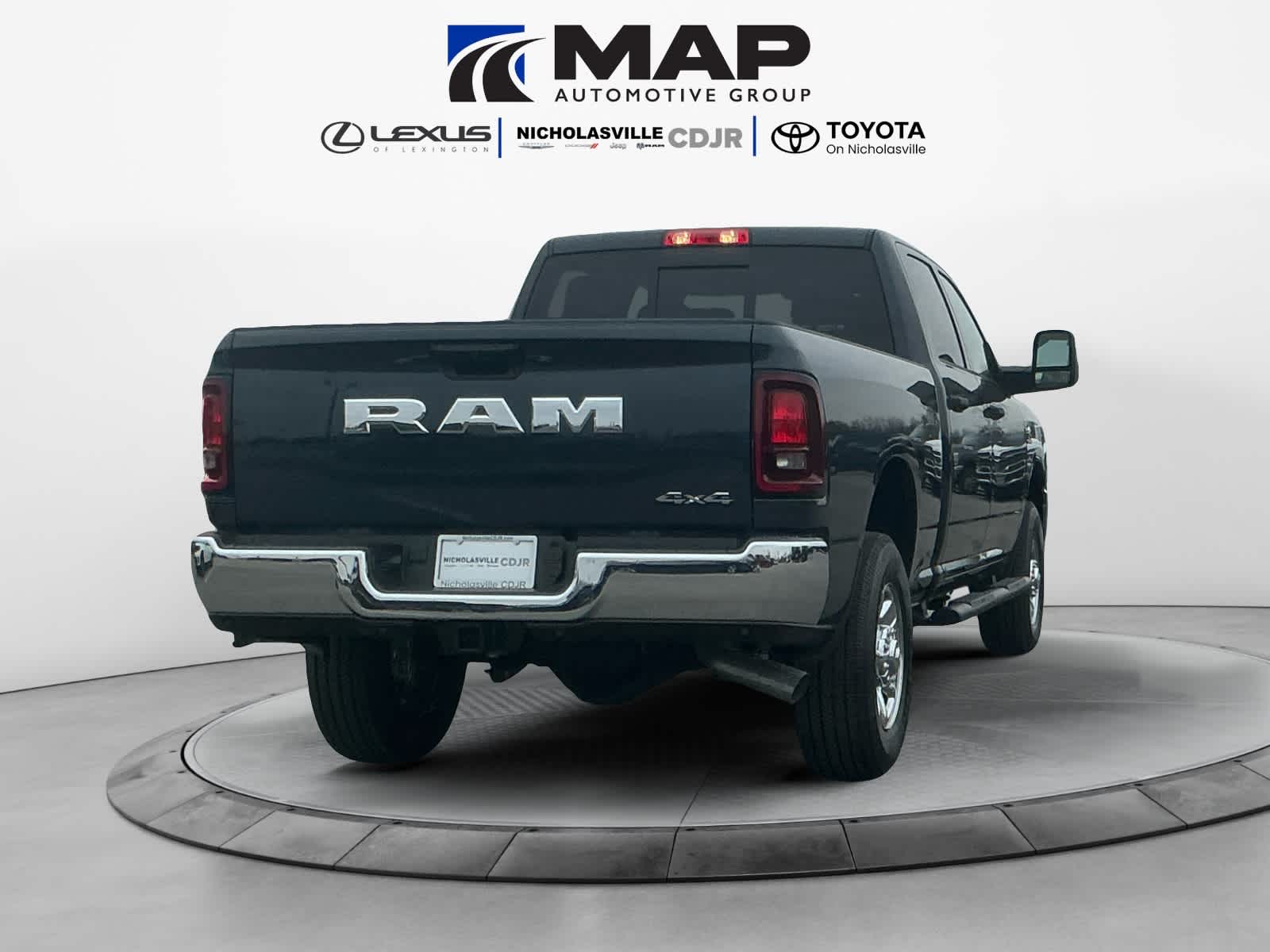 2026 RAM Ram 3500 RAM 3500 TRADESMAN CREW CAB 4X4 6'4' BOX