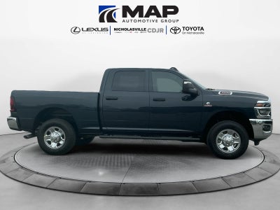 2026 RAM Ram 3500 RAM 3500 TRADESMAN CREW CAB 4X4 6'4' BOX