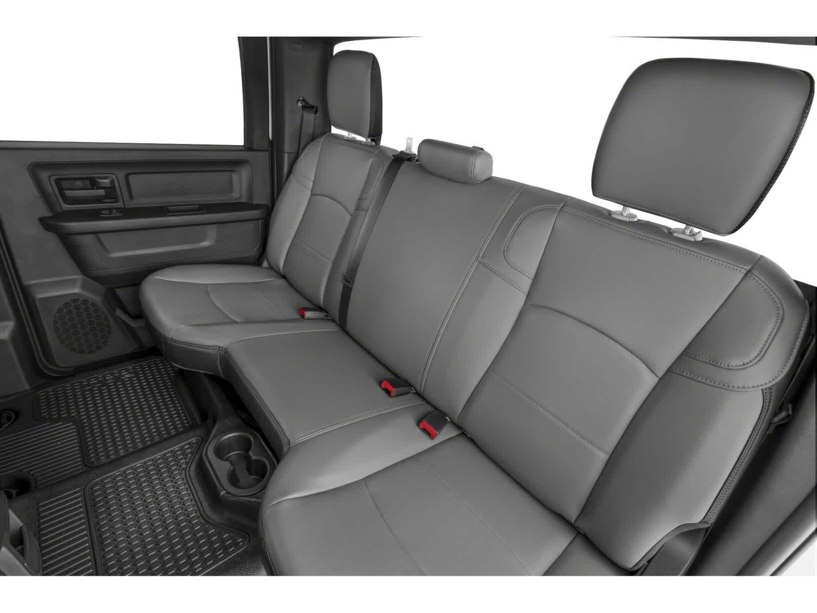 2024 RAM 3500 Tradesman Crew Cab 4x4 6'4' Box