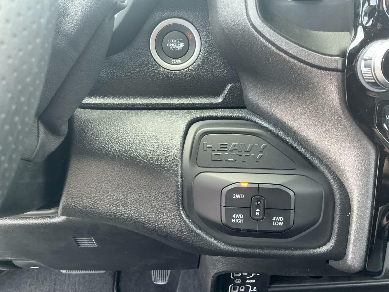 2025 RAM Ram 2500 RAM 2500 TRADESMAN CREW CAB 4X4 6'4' BOX