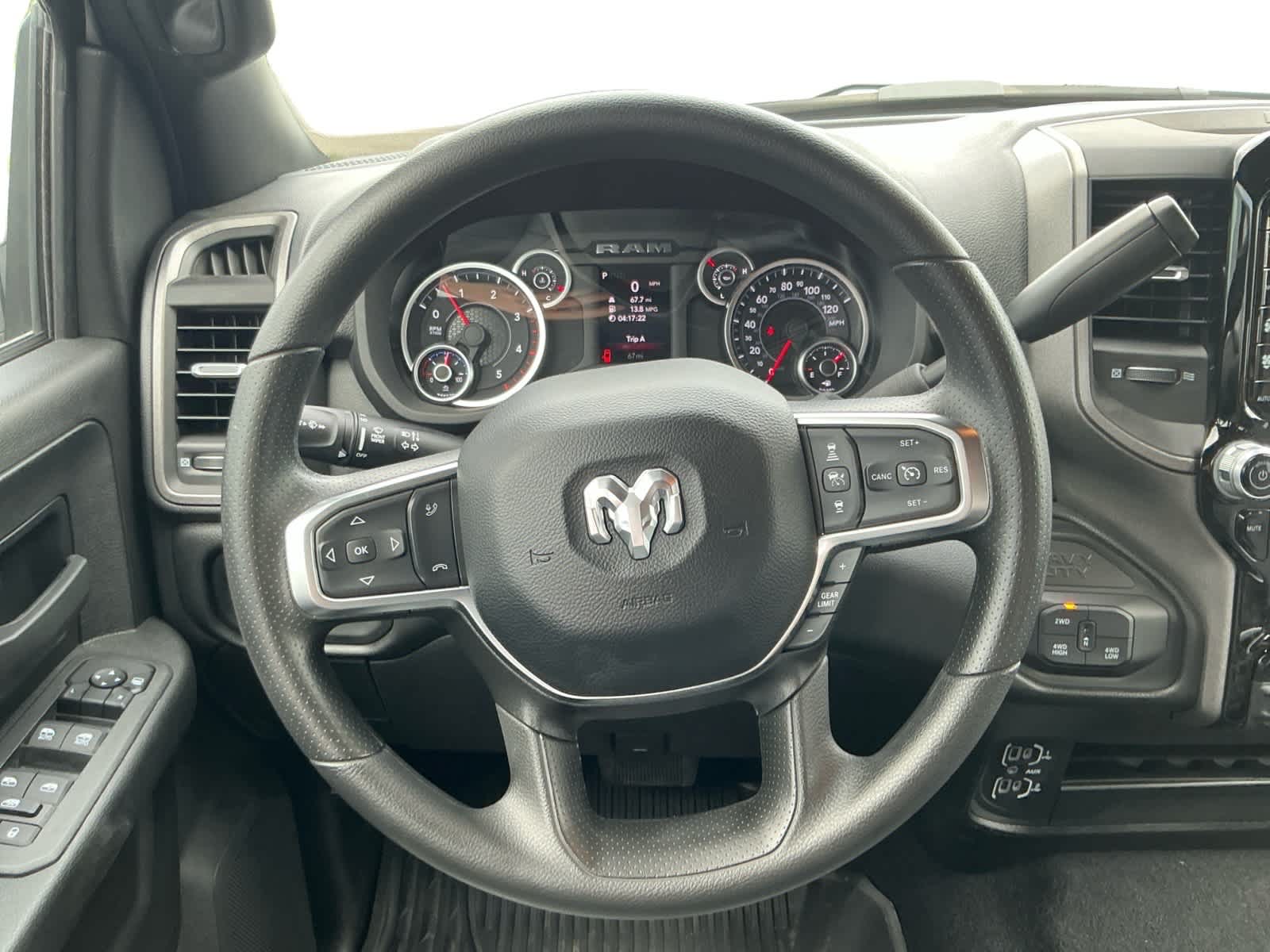 2025 RAM Ram 2500 RAM 2500 TRADESMAN CREW CAB 4X4 6'4' BOX