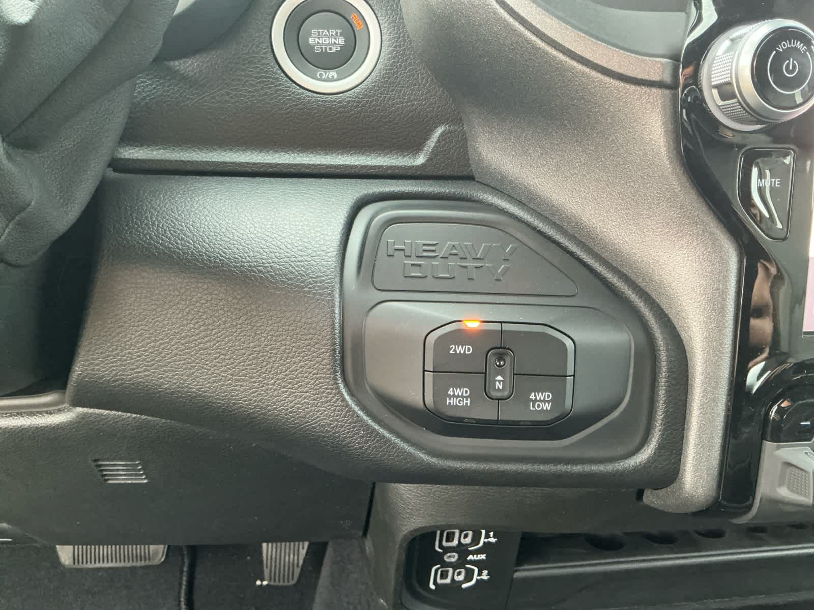 2026 RAM Ram 2500 RAM 2500 TRADESMAN CREW CAB 4X4 6'4' BOX