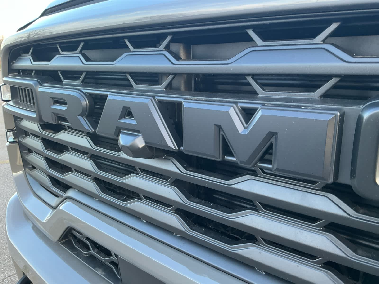 2026 RAM Ram 2500 RAM 2500 BLACK EXPRESS CREW CAB 4X4 6'4' BOX