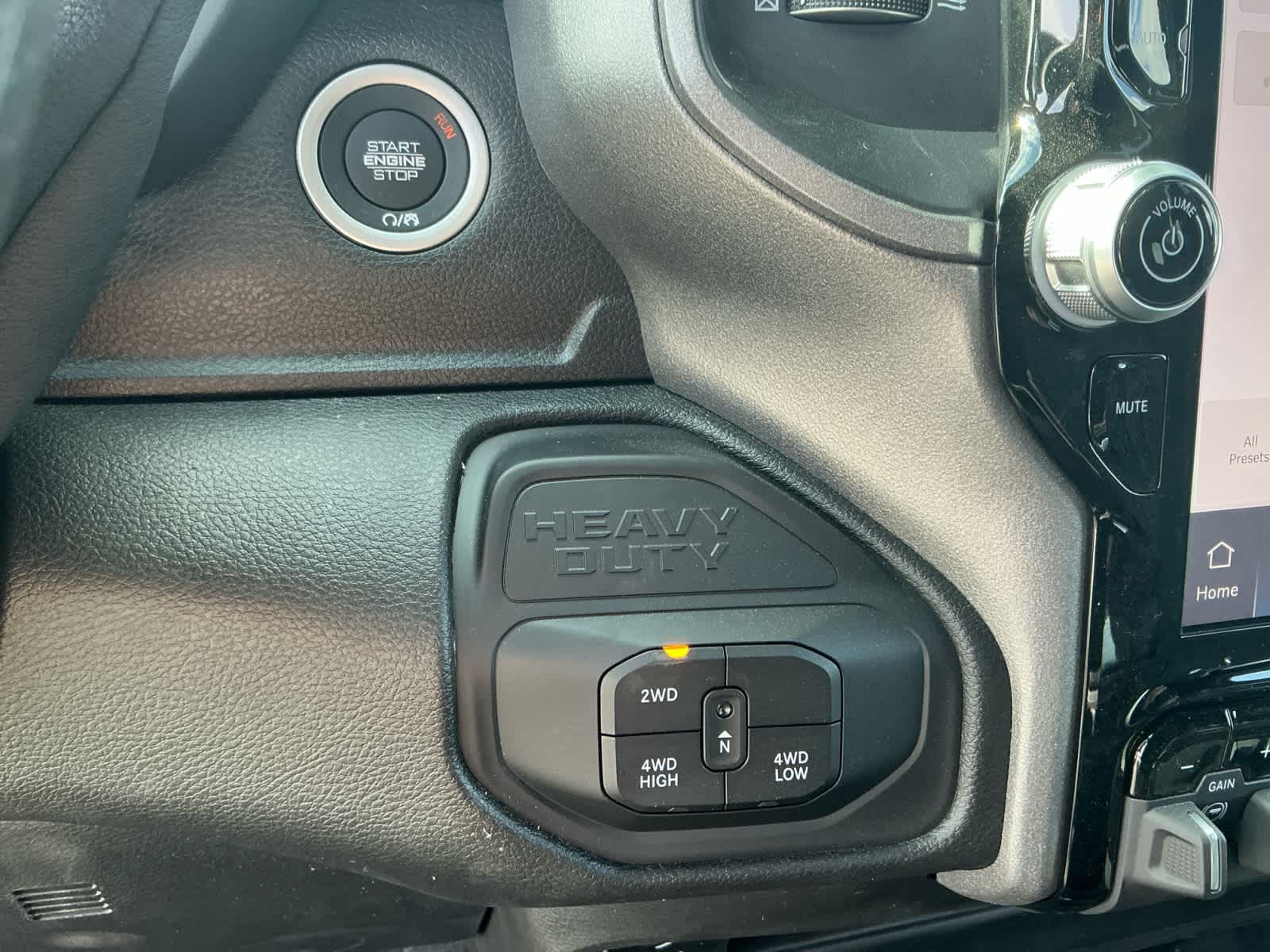 2026 RAM Ram 2500 RAM 2500 TRADESMAN CREW CAB 4X4 6'4' BOX