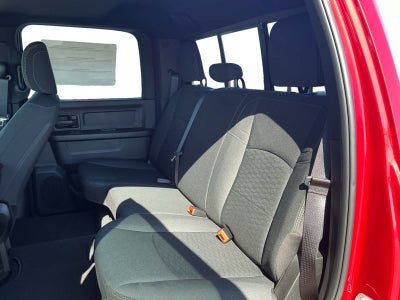 2026 RAM Ram 2500 RAM 2500 BLACK EXPRESS CREW CAB 4X4 6'4' BOX