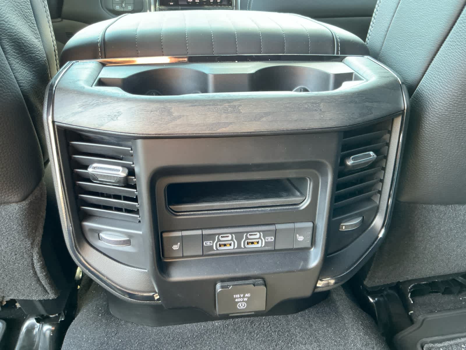 2026 RAM Ram 2500 RAM 2500 LIMITED CREW CAB 4X4 6'4' BOX