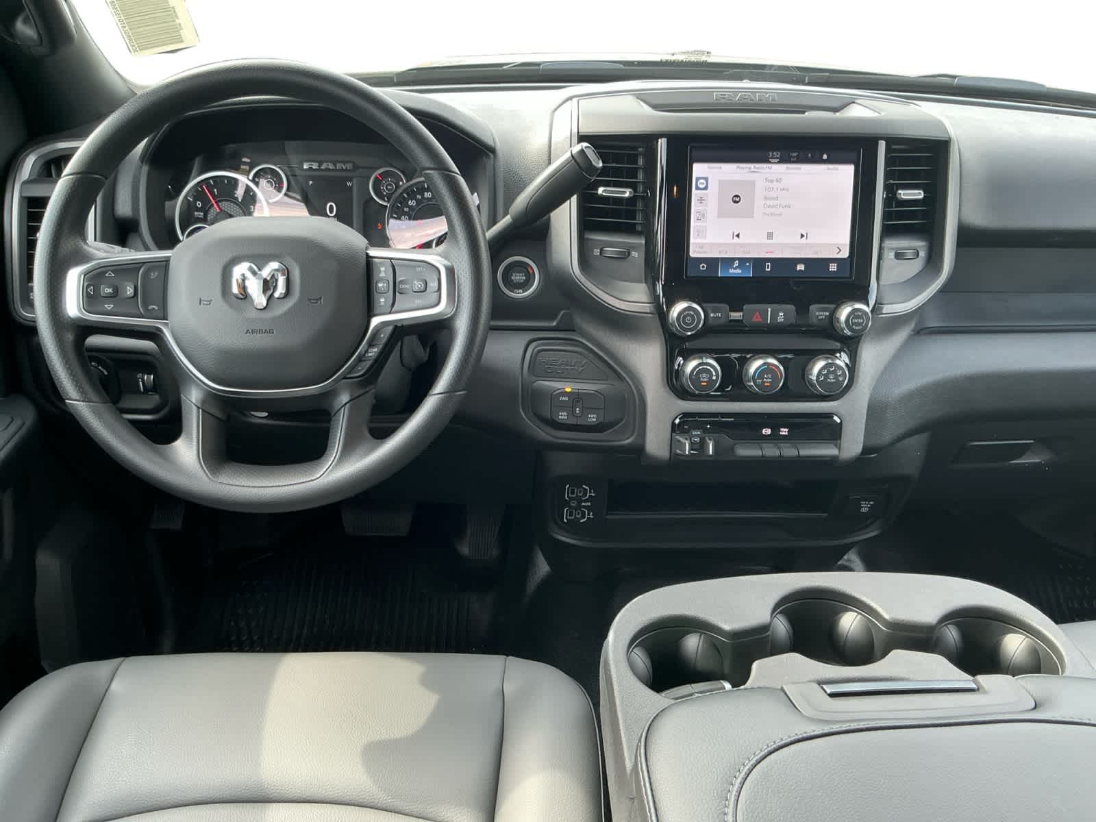 2026 RAM Ram 3500 RAM 3500 TRADESMAN CREW CAB 4X4 8' BOX