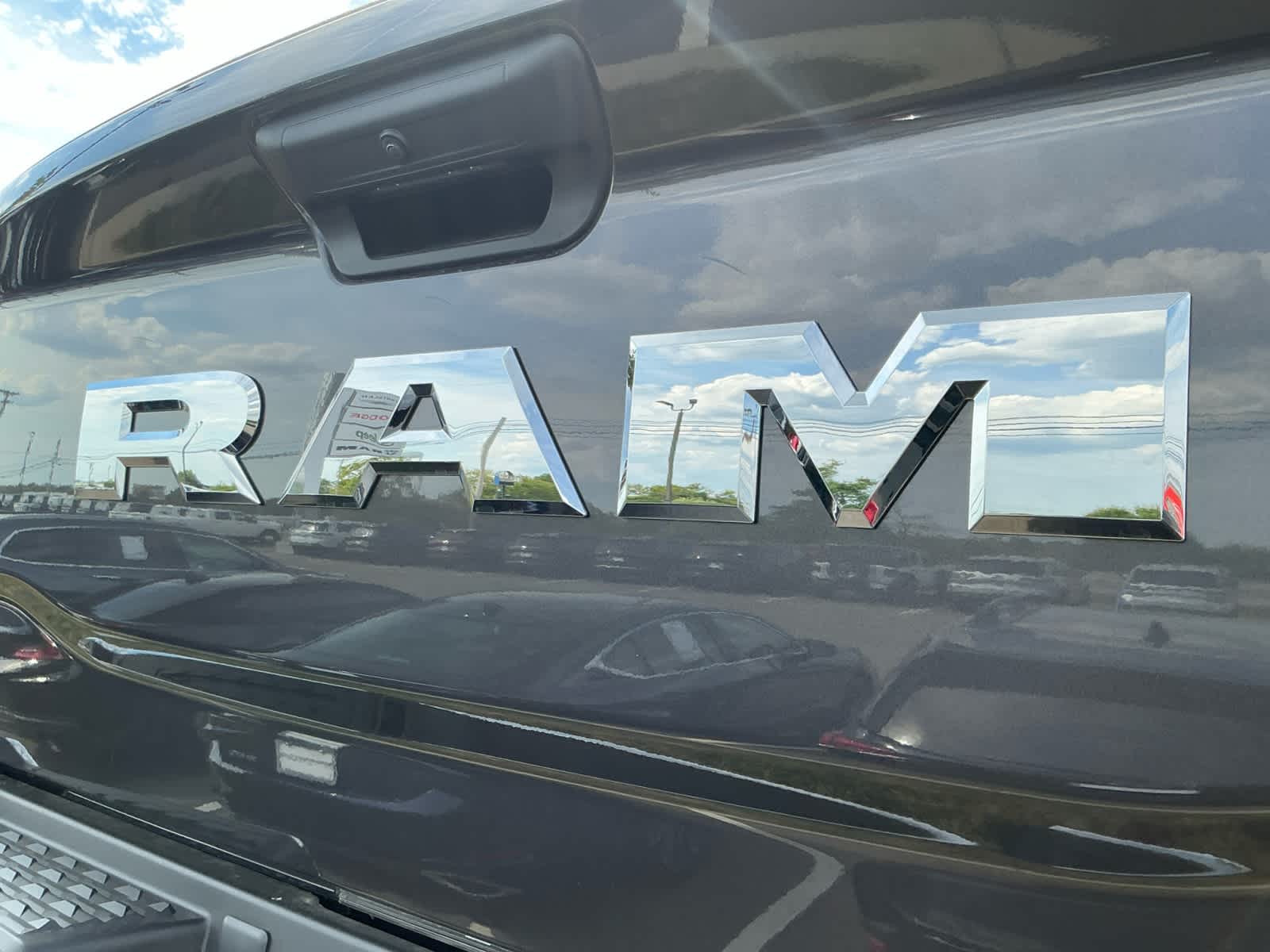 2026 RAM Ram 3500 RAM 3500 TRADESMAN CREW CAB 4X4 8' BOX