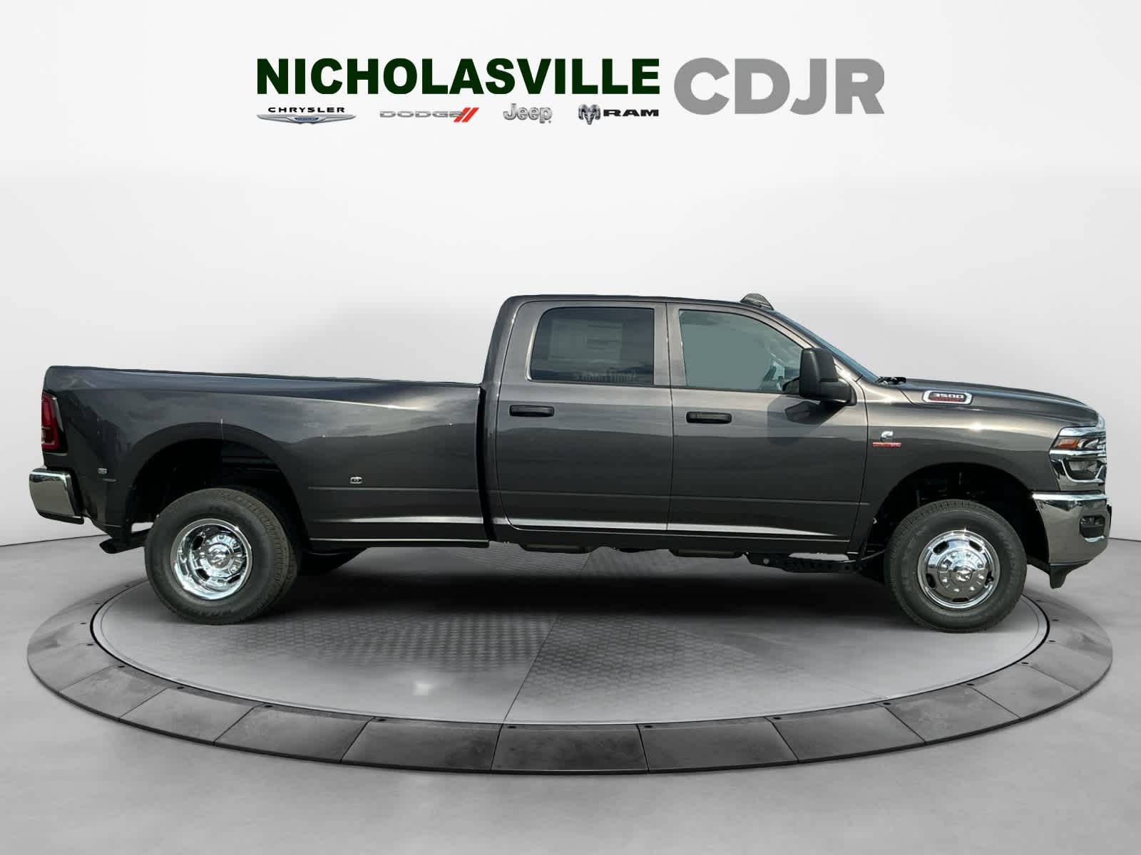 2026 RAM Ram 3500 RAM 3500 TRADESMAN CREW CAB 4X4 8' BOX