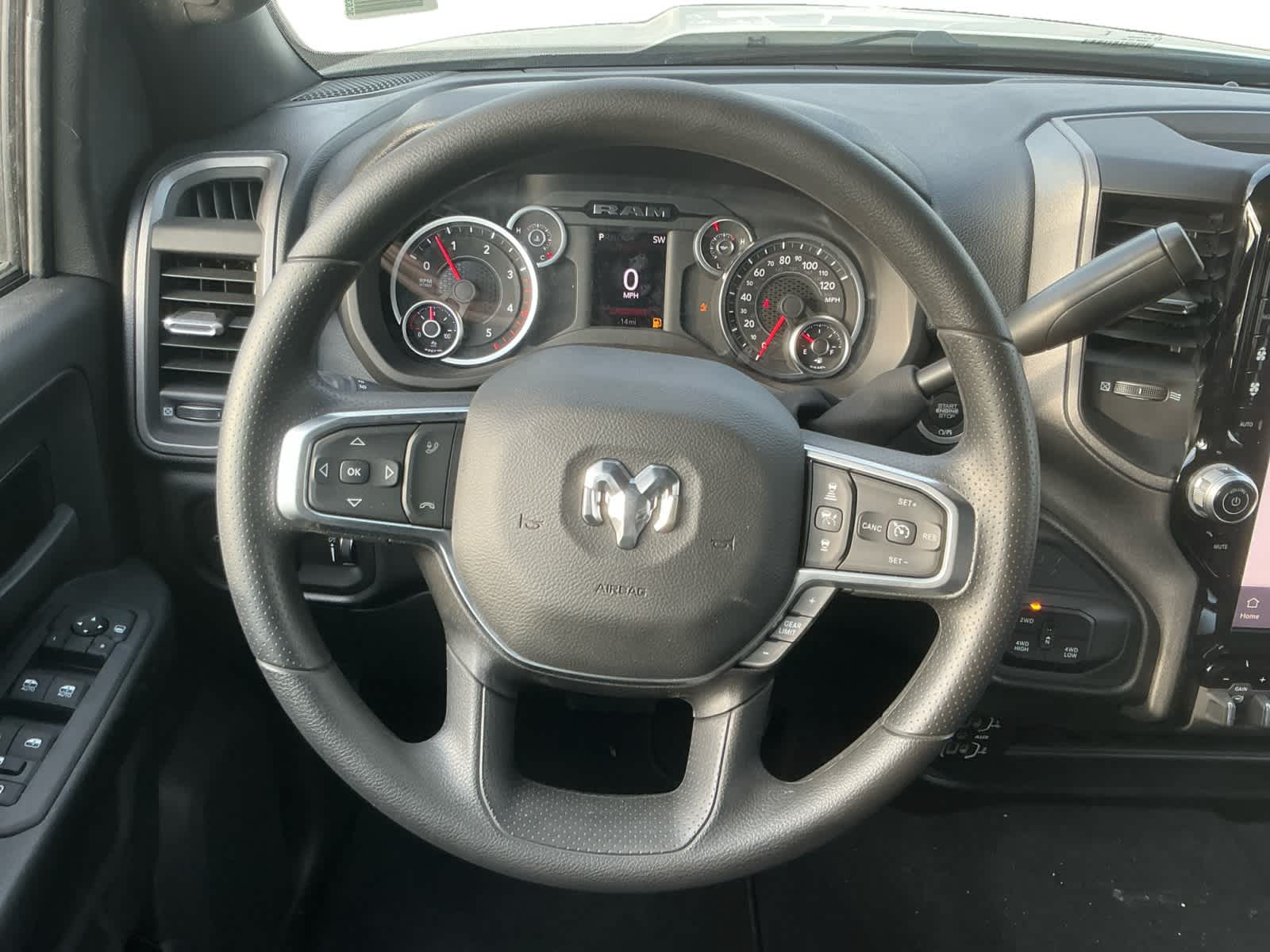 2026 RAM Ram 3500 RAM 3500 TRADESMAN CREW CAB 4X4 8' BOX