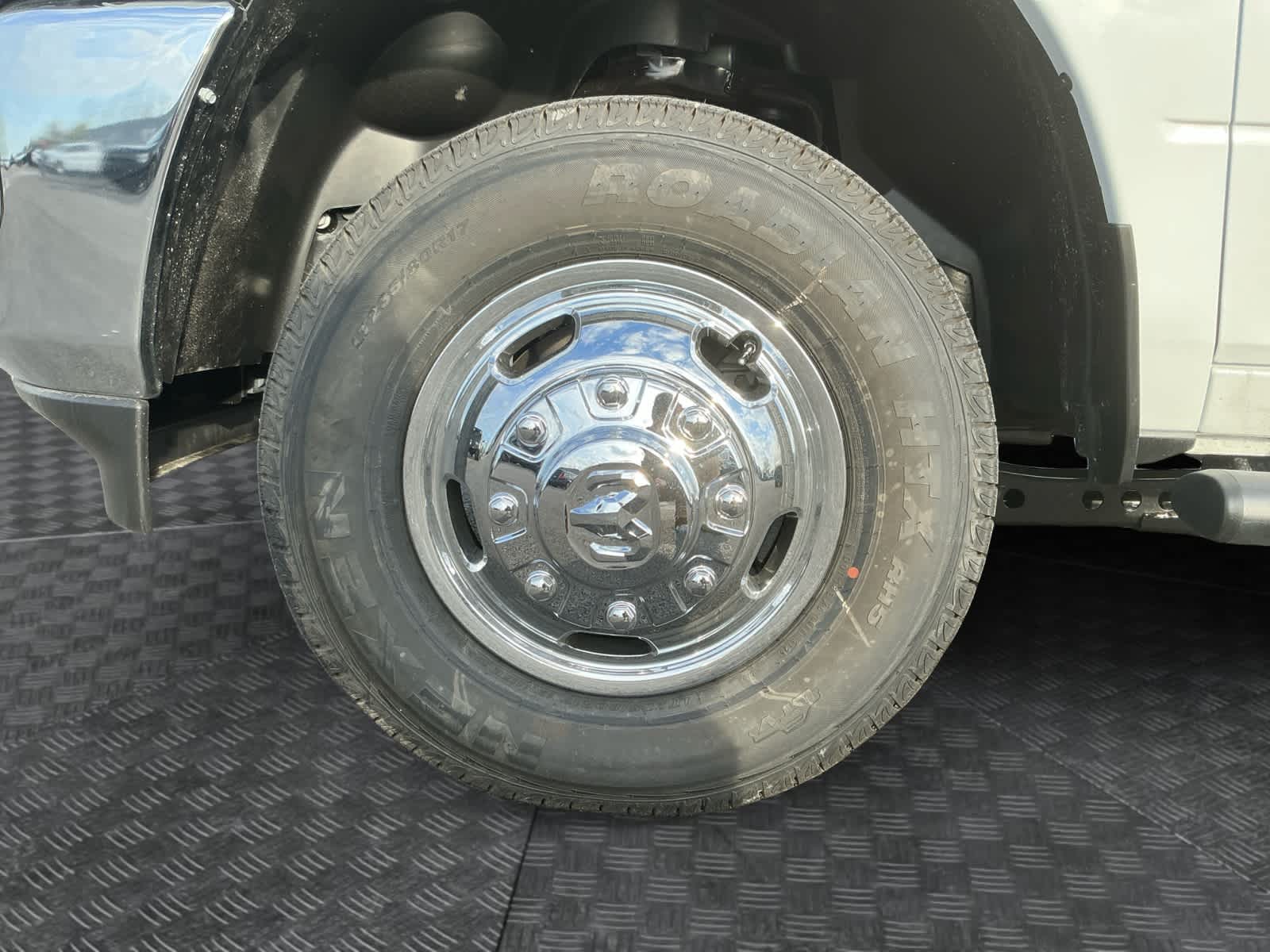 2026 RAM Ram 3500 RAM 3500 TRADESMAN CREW CAB 4X4 8' BOX