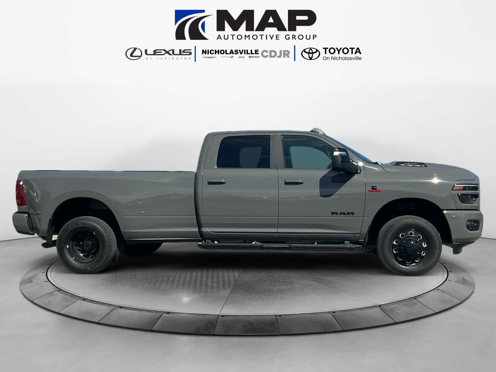 2026 RAM Ram 3500 RAM 3500 LARAMIE CREW CAB 4X4 8' BOX