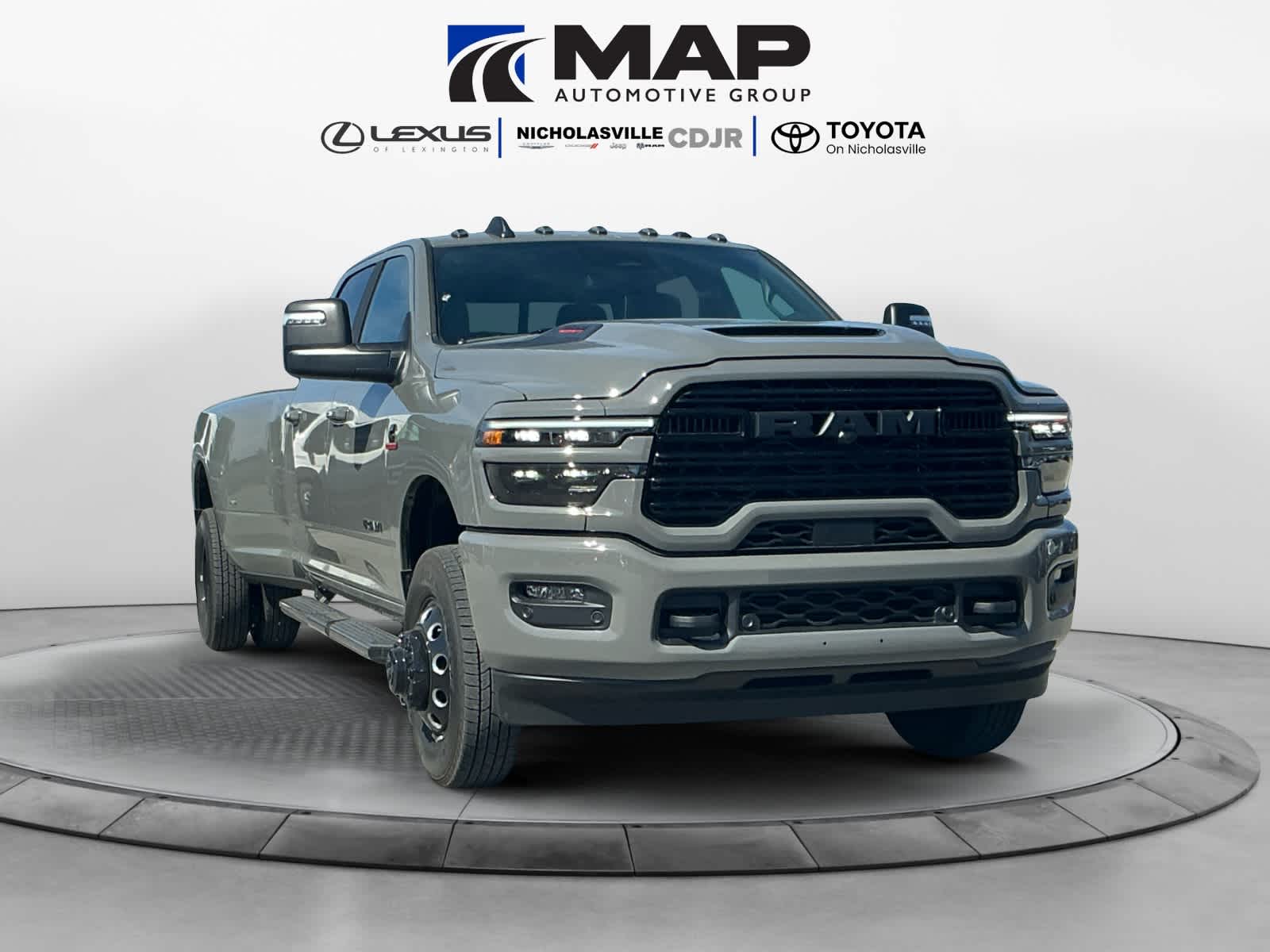 2026 RAM Ram 3500 RAM 3500 LARAMIE CREW CAB 4X4 8' BOX