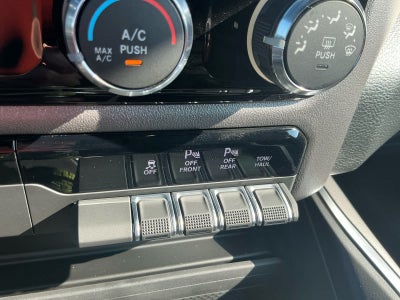 2026 RAM 1500 RAM 1500 EXPRESS CREW CAB 4X4 5'7' BOX