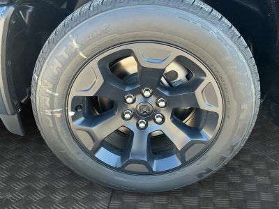 2026 RAM 1500 RAM 1500 EXPRESS CREW CAB 4X4 5'7' BOX