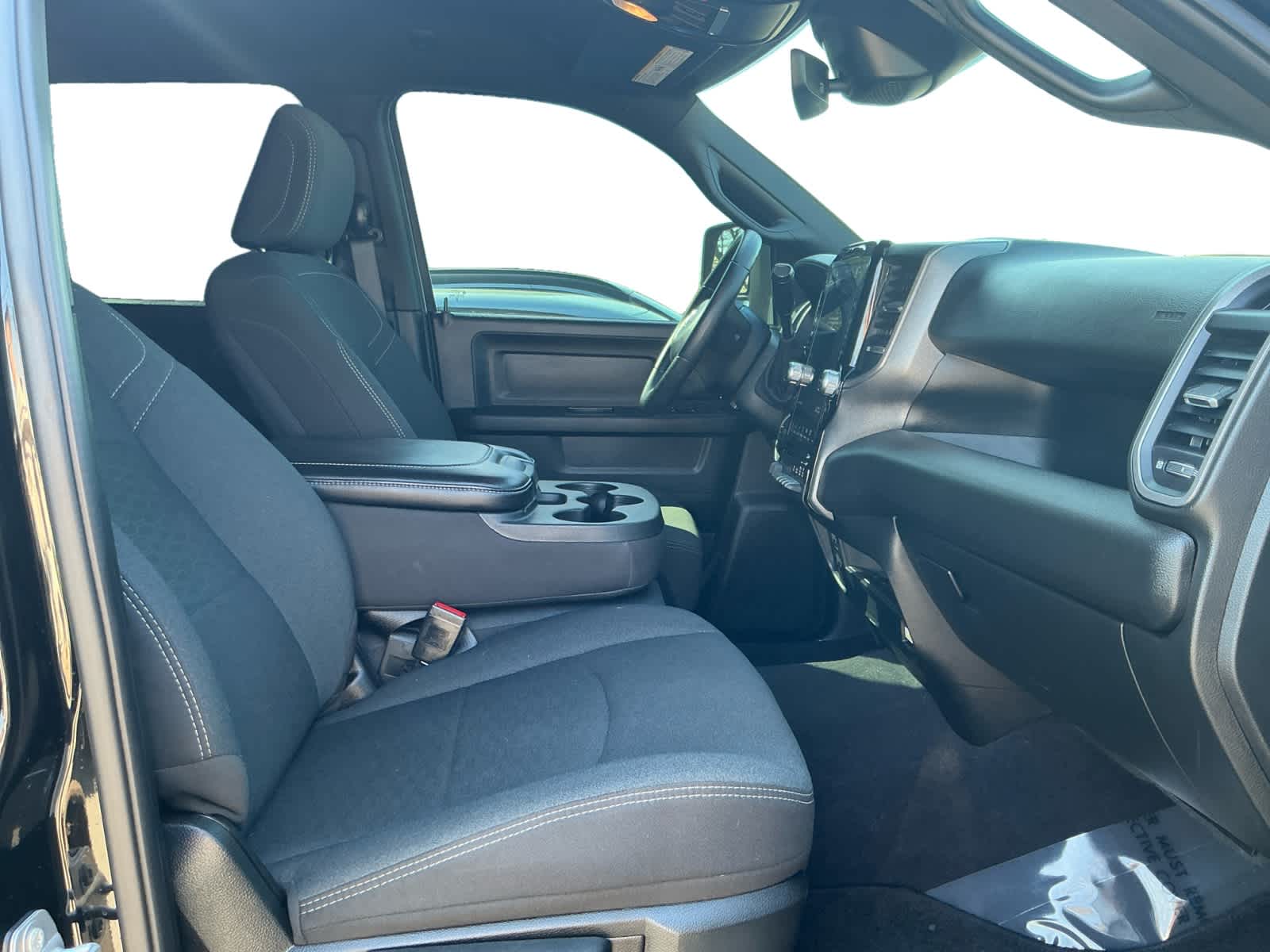 2025 RAM 2500 Tradesman Crew Cab 4x4 6'4' Box