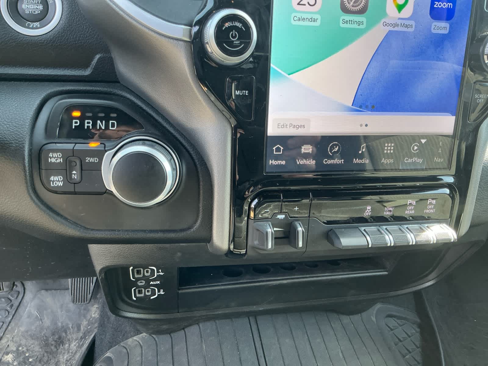 2024 RAM 2500 Big Horn Crew Cab 4x4 6'4' Box