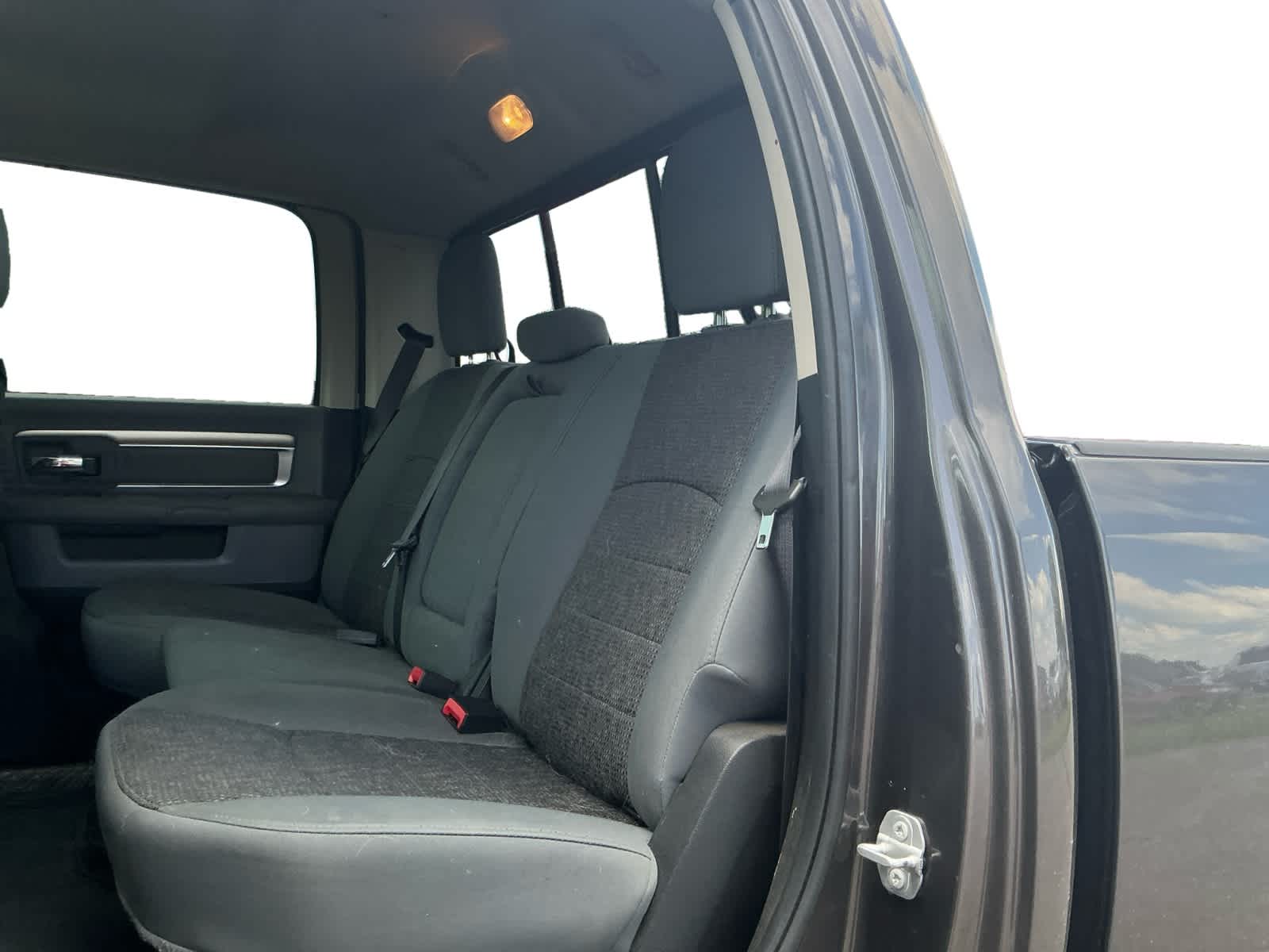 2018 RAM 2500 Big Horn Crew Cab 4x4 6'4' Box
