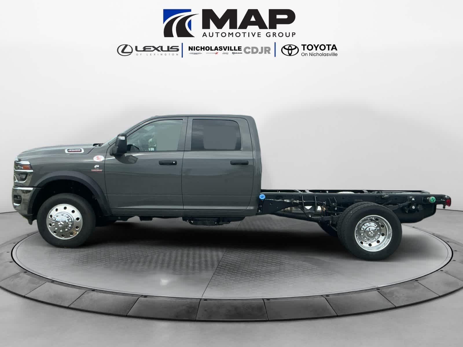 2026 RAM Ram 4500 Chassis Cab RAM 4500 TRADESMAN CHASSIS CREW CAB 4X4 60' CA
