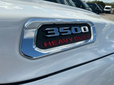 2026 RAM Ram 3500 Chassis Cab RAM 3500 TRADESMAN CREW CAB CHASSIS 4X4 60' CA