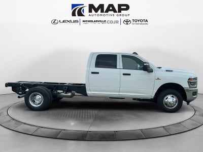 2026 RAM Ram 3500 Chassis Cab RAM 3500 TRADESMAN CREW CAB CHASSIS 4X4 60' CA