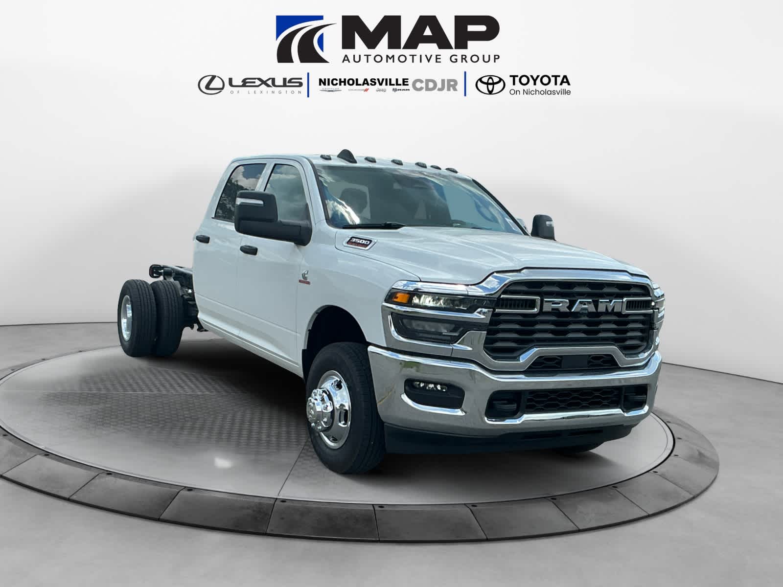 2026 RAM Ram 3500 Chassis Cab RAM 3500 TRADESMAN CREW CAB CHASSIS 4X4 60' CA