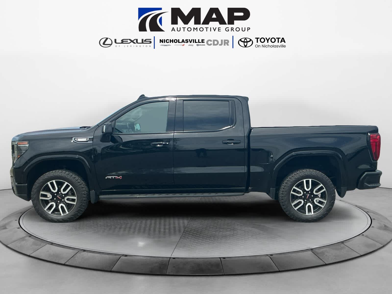 2022 GMC Sierra 1500 4WD Crew Cab Short Box AT4