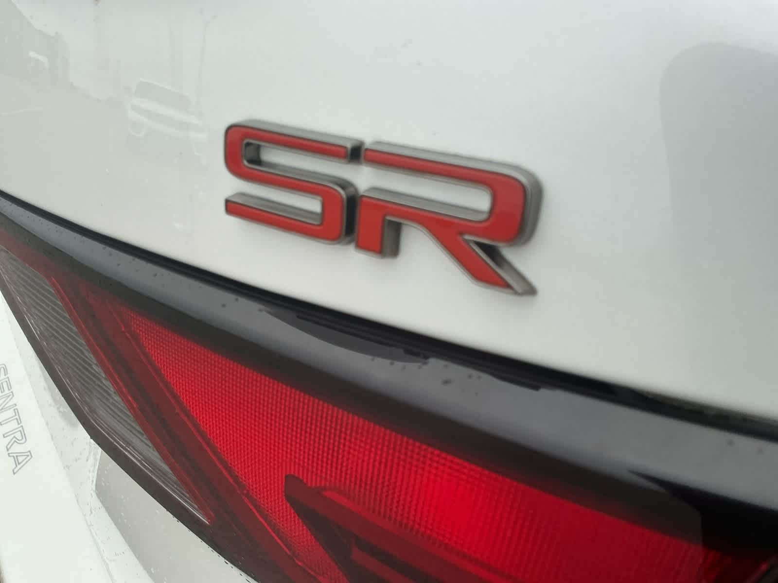 2024 Nissan Sentra SR Xtronic CVT