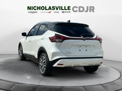 2023 Nissan Kicks SV Xtronic CVT
