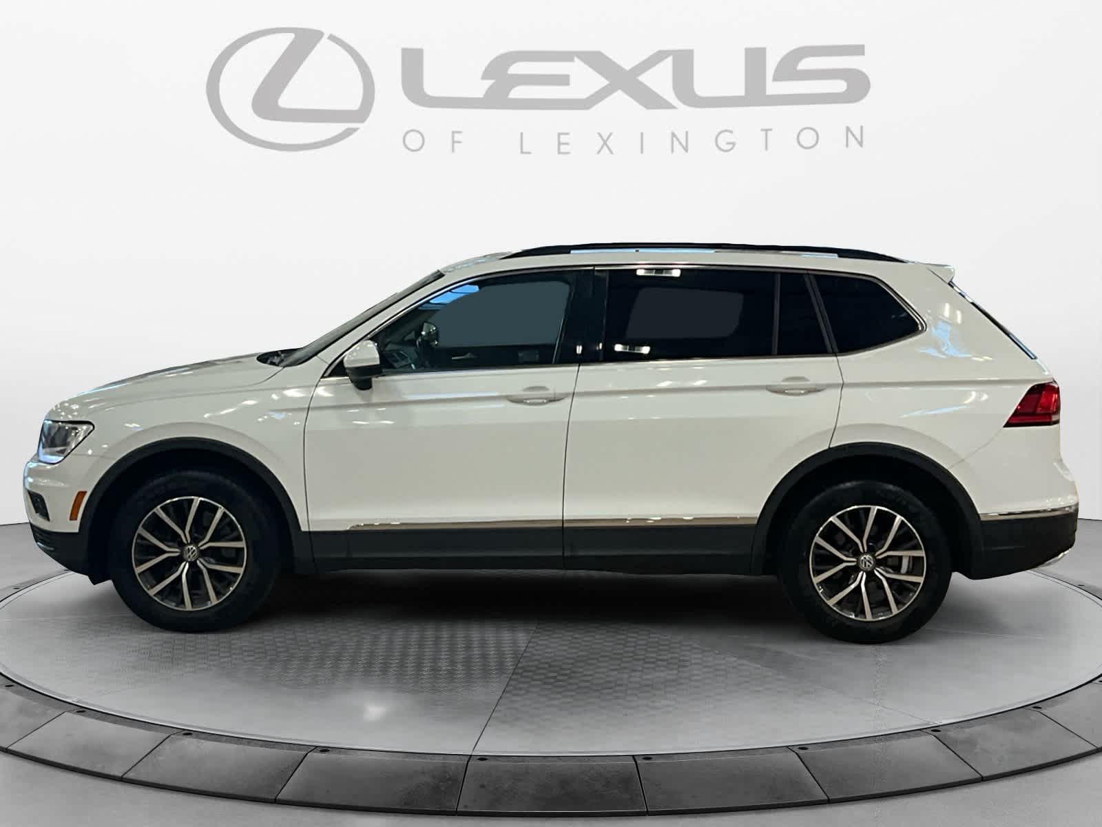 2020 Volkswagen Tiguan 2.0T SE