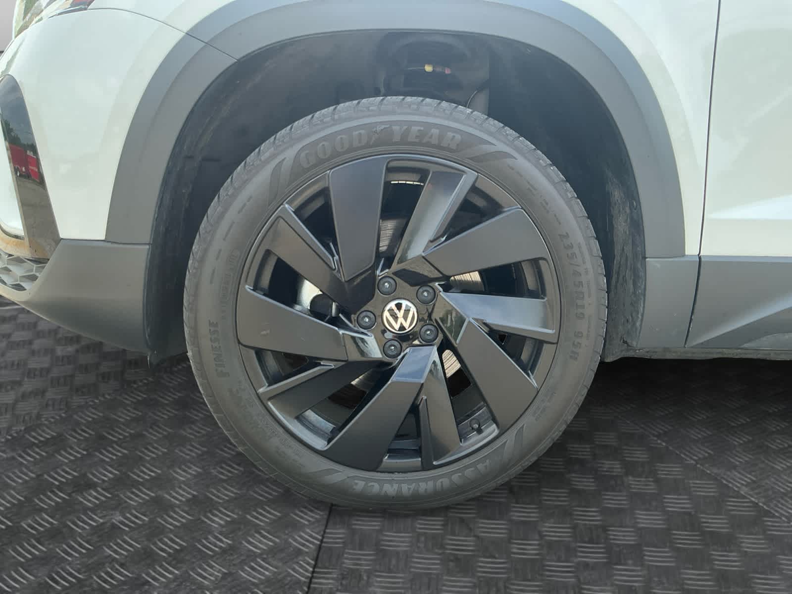 2023 Volkswagen Taos 1.5T SEL