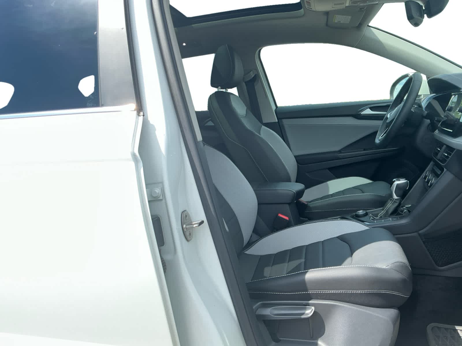 2023 Volkswagen Taos 1.5T SEL