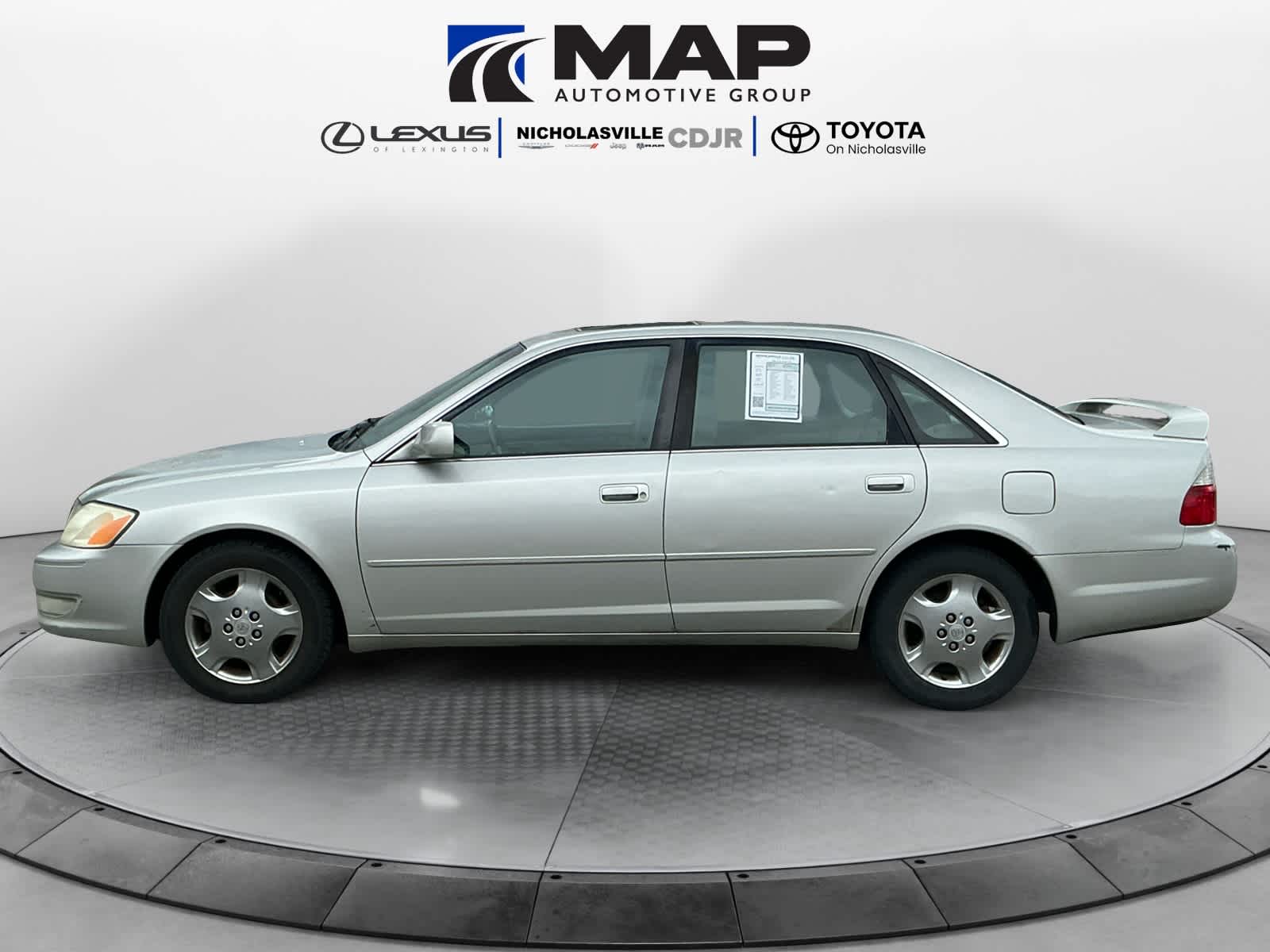 Used 2003 Toyota Avalon XLS with VIN 4T1BF28B33U266551 for sale in Nicholasville, KY