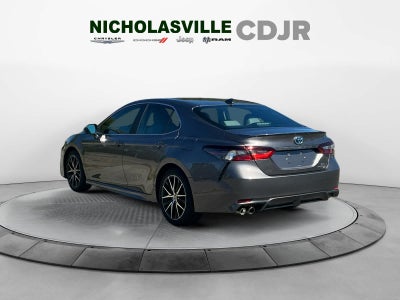 2024 Toyota Camry Hybrid SE