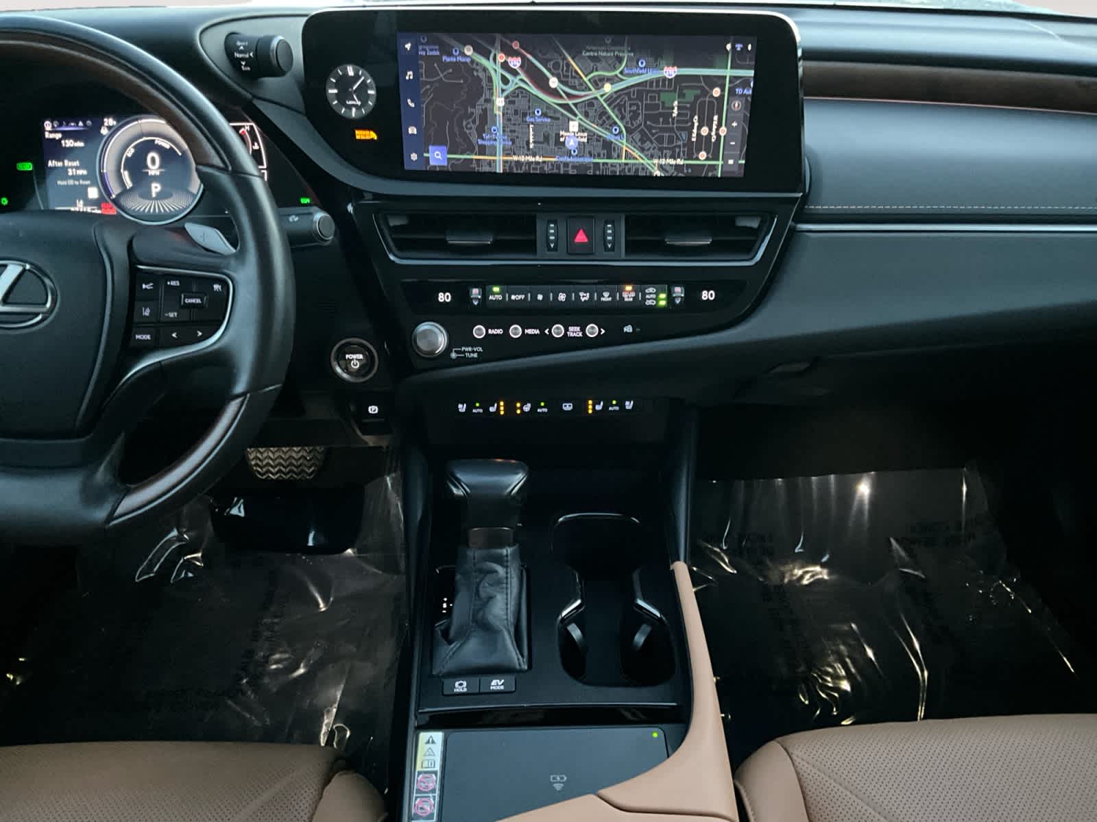 2023 Lexus ES 300h Luxury