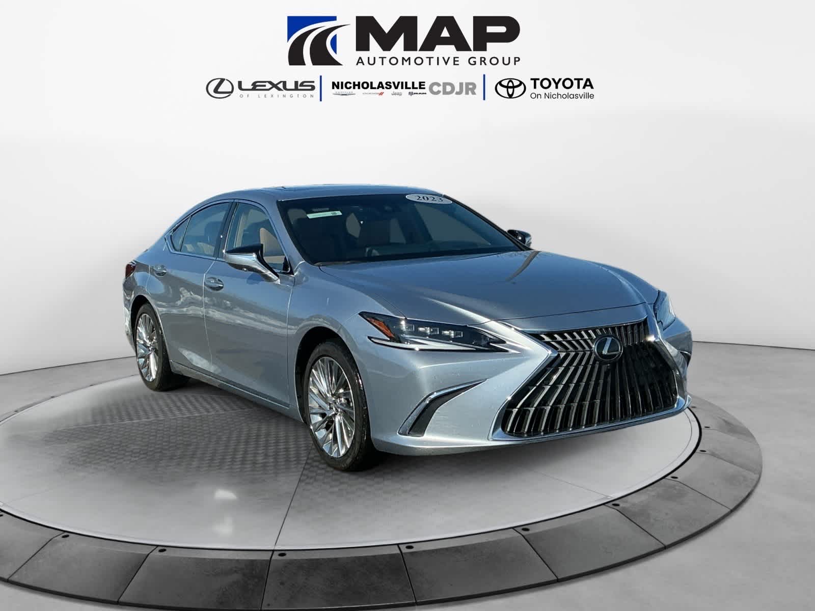 2023 Lexus ES 300h Luxury