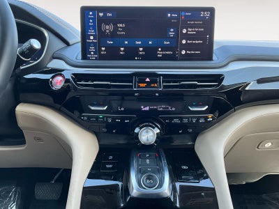 2025 Acura MDX w/Technology Package