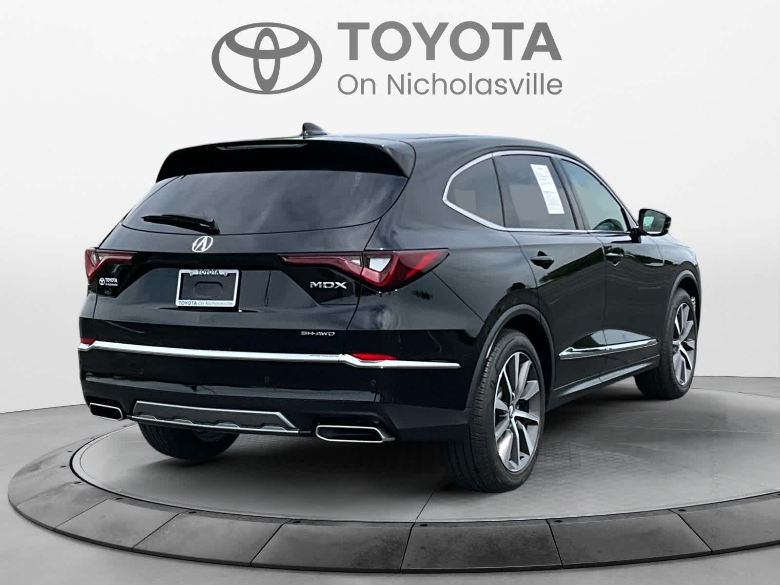 2025 Acura MDX w/Technology Package