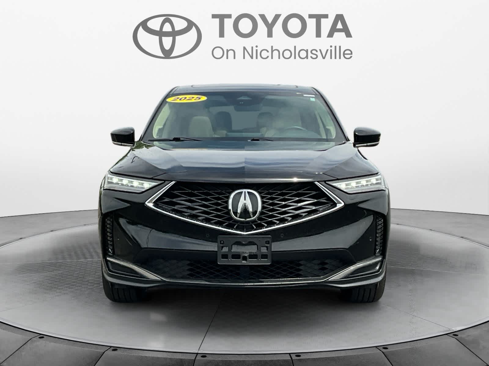 2025 Acura MDX w/Technology Package