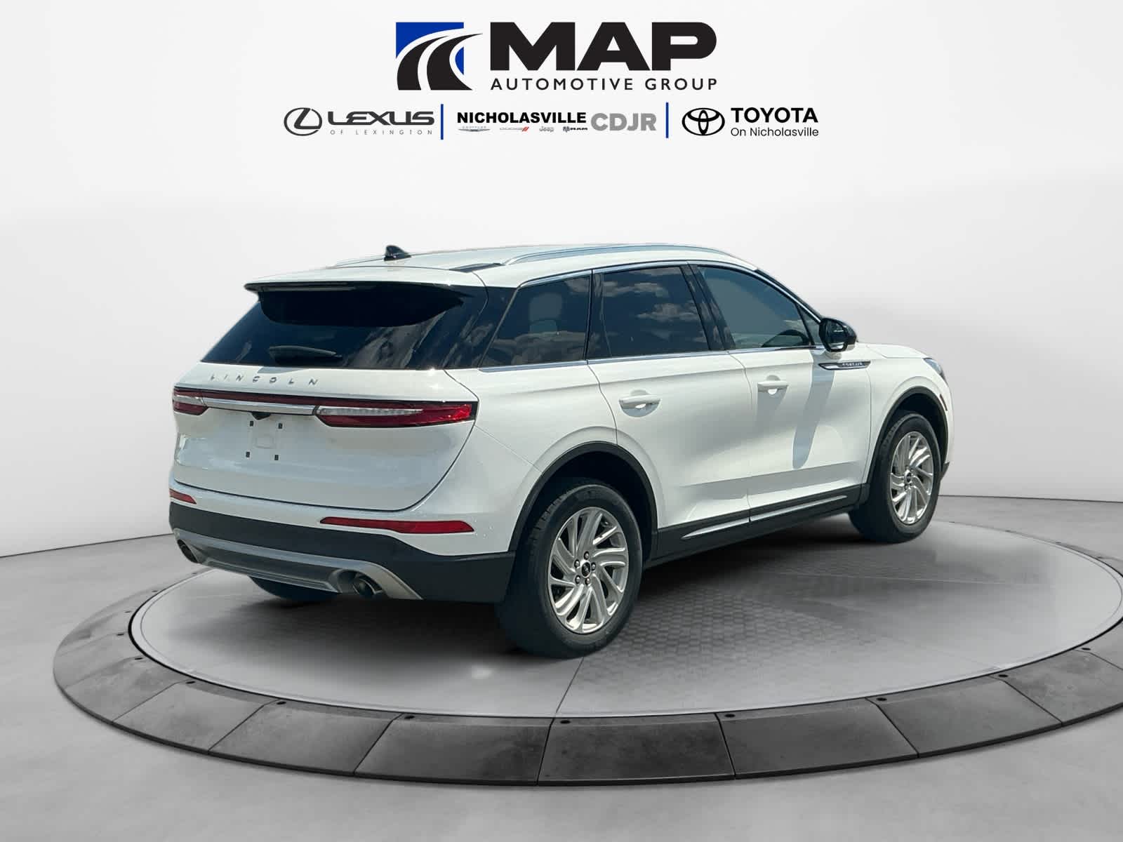 2022 Lincoln Corsair Standard